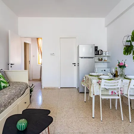 Oasis - Cosy In Apartment